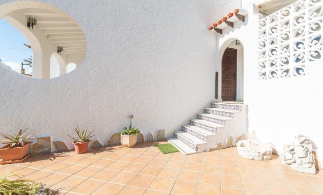 Venta - Villa -
Orihuela Costa - Punta Prima