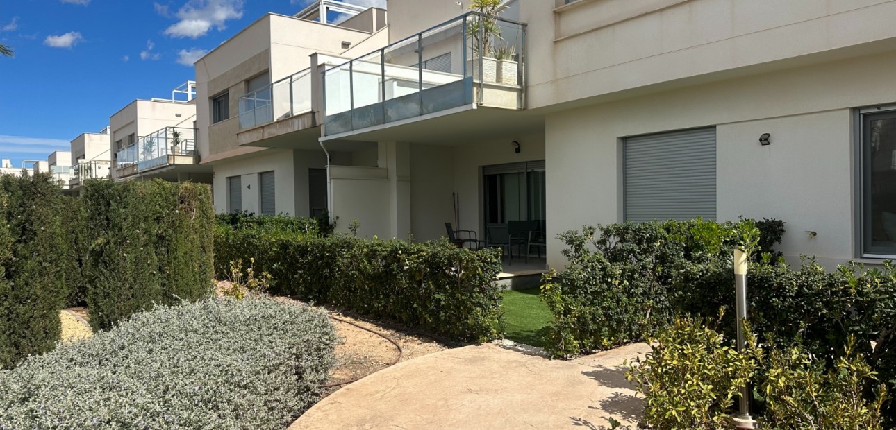 Herverkoop - Appartement / flat -
Orihuela - Entre Naranjos Vistabella