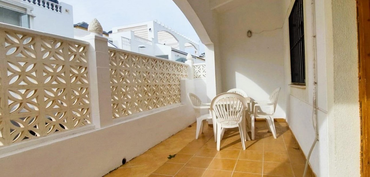 Venta - Villa -
Torrevieja - La siesta