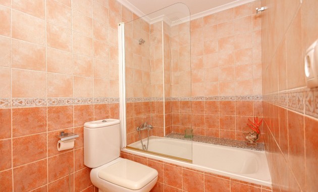 Sale - Apartment / flat -
Torrevieja - torrevieja