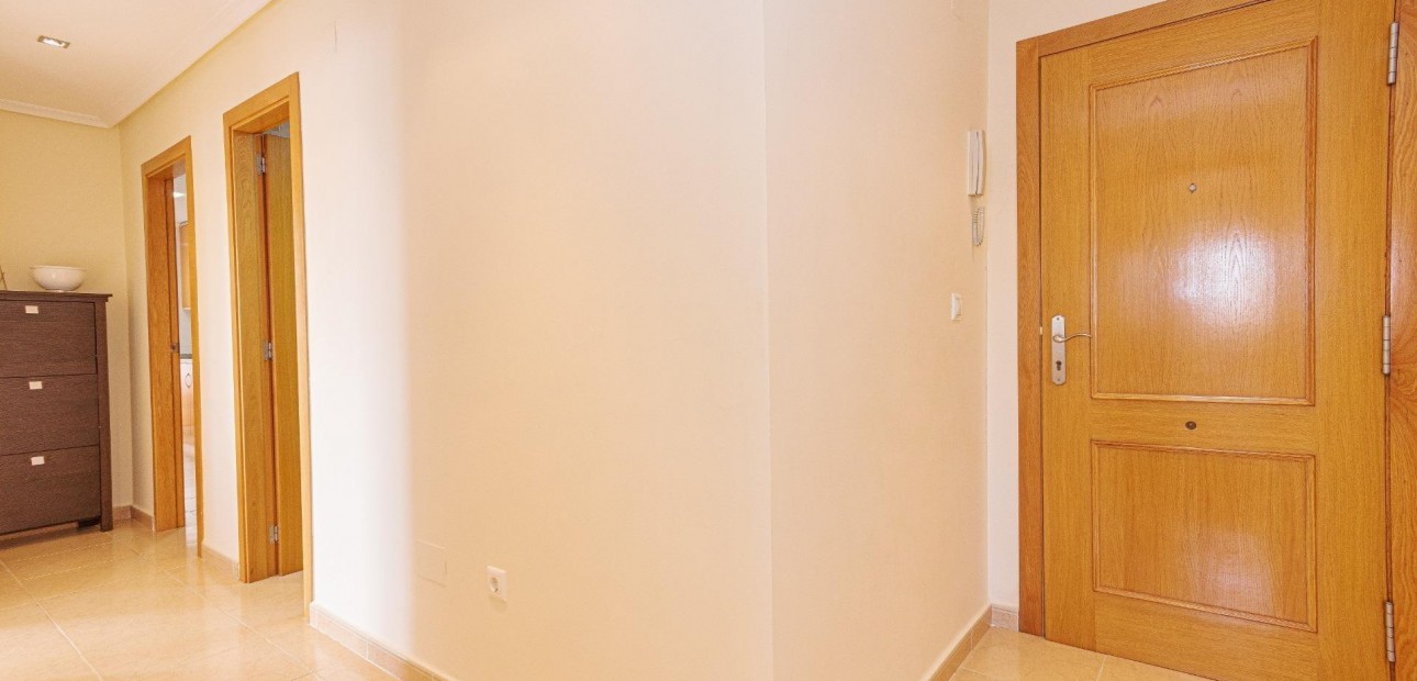 Sale - Apartment / flat -
Torrevieja - torrevieja