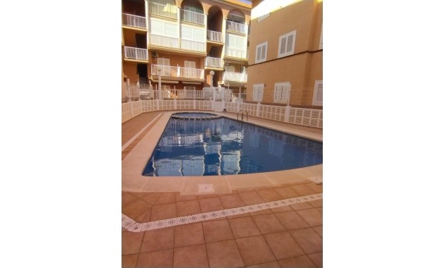 Herverkoop - Appartement / flat -
Torrevieja - La Mata pueblo