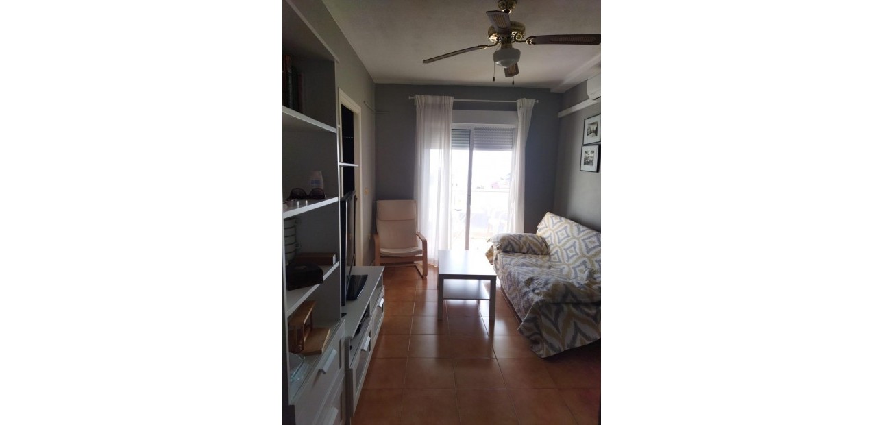 Herverkoop - Appartement / flat -
Torrevieja - La Mata pueblo