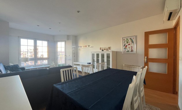 Herverkoop - Appartement / flat -
Torrevieja - torrevieja