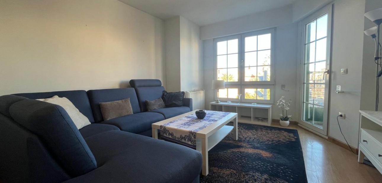 Herverkoop - Appartement / flat -
Torrevieja - torrevieja