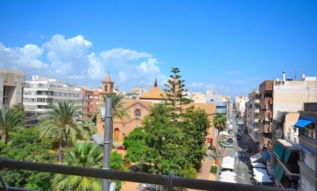 Herverkoop - Appartement / flat -
Torrevieja - torrevieja