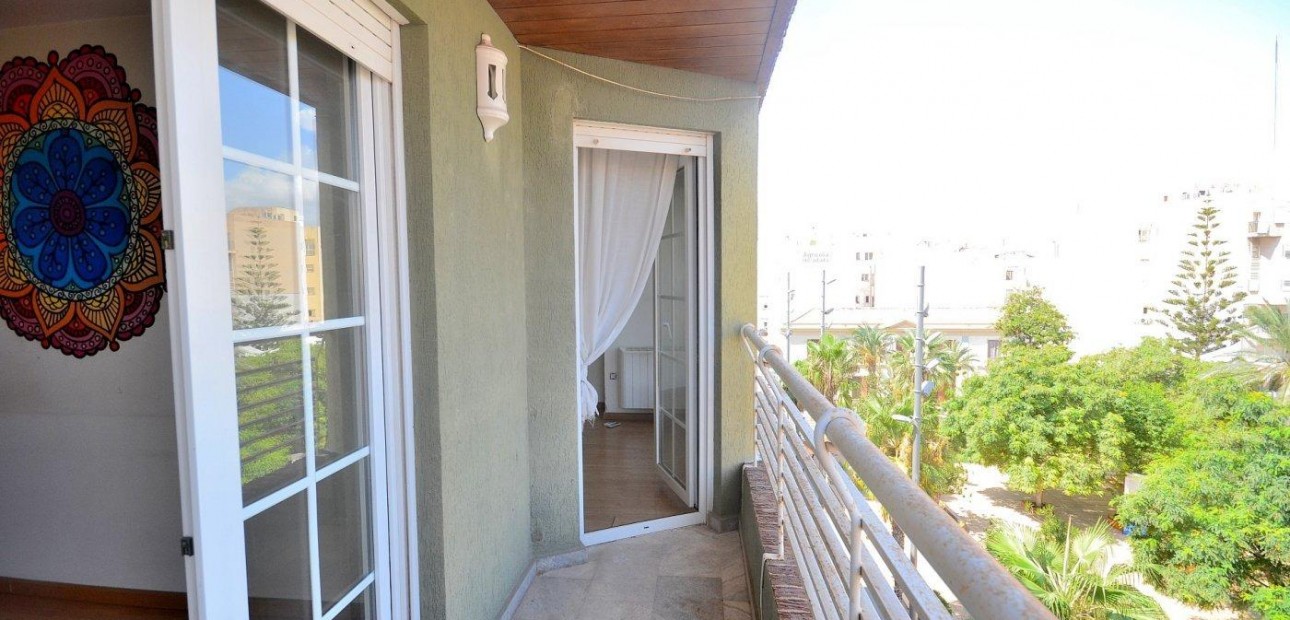 Herverkoop - Appartement / flat -
Torrevieja - torrevieja