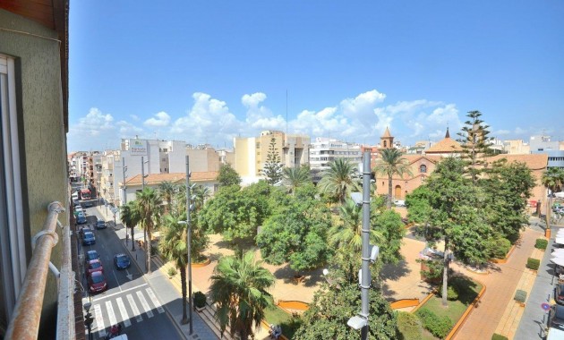 Herverkoop - Appartement / flat -
Torrevieja - torrevieja