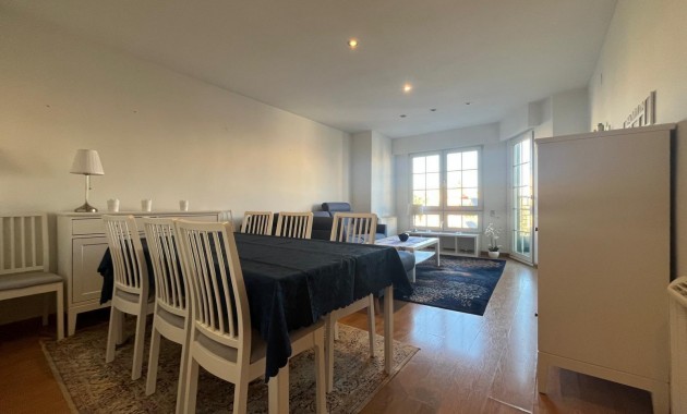 Herverkoop - Appartement / flat -
Torrevieja - torrevieja