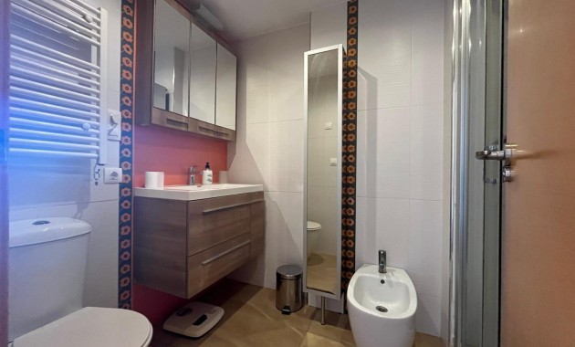 Herverkoop - Appartement / flat -
Torrevieja - torrevieja