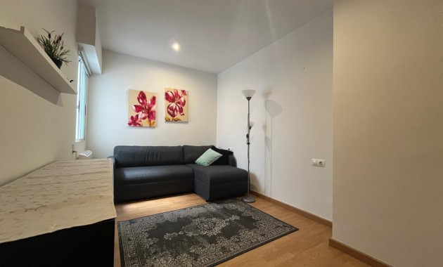 Herverkoop - Appartement / flat -
Torrevieja - torrevieja