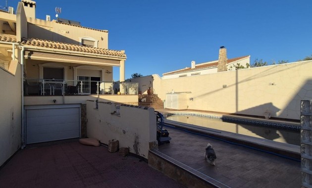 Sale - Terraced house -
Torrevieja - Torreblanca