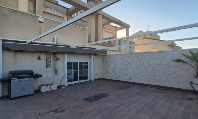 Herverkoop - Terraced house -
Torrevieja - Torreblanca