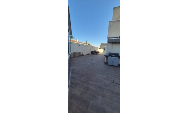 Herverkoop - Terraced house -
Torrevieja - Torreblanca