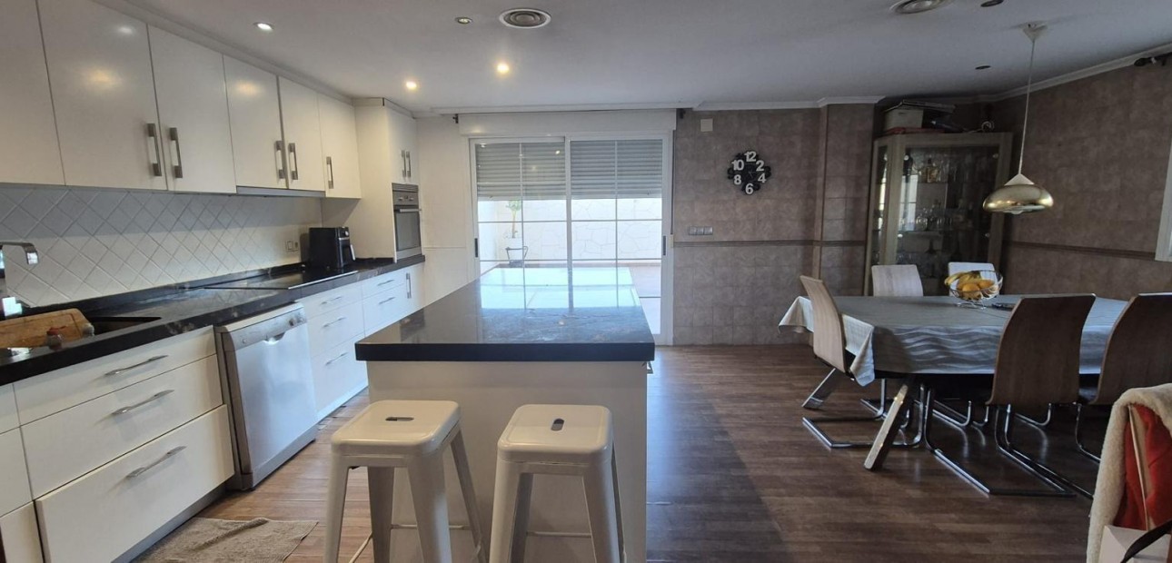 Sale - Terraced house -
Torrevieja - Torreblanca