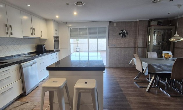 Sale - Terraced house -
Torrevieja - Torreblanca