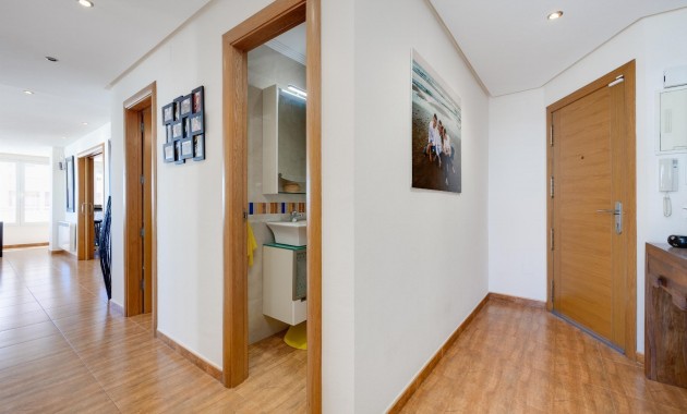 Herverkoop - Appartement / flat -
Torrevieja - torrevieja