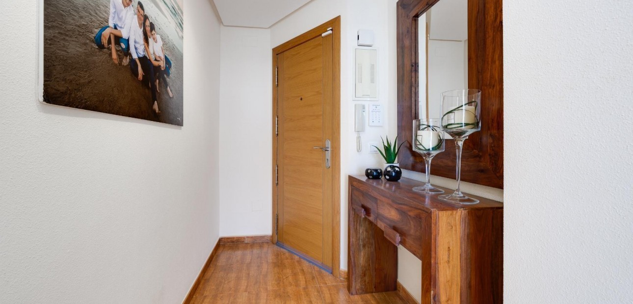 Herverkoop - Appartement / flat -
Torrevieja - torrevieja