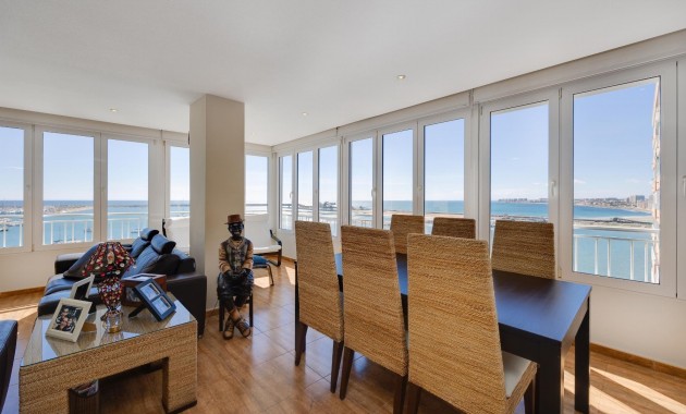 Herverkoop - Appartement / flat -
Torrevieja - torrevieja