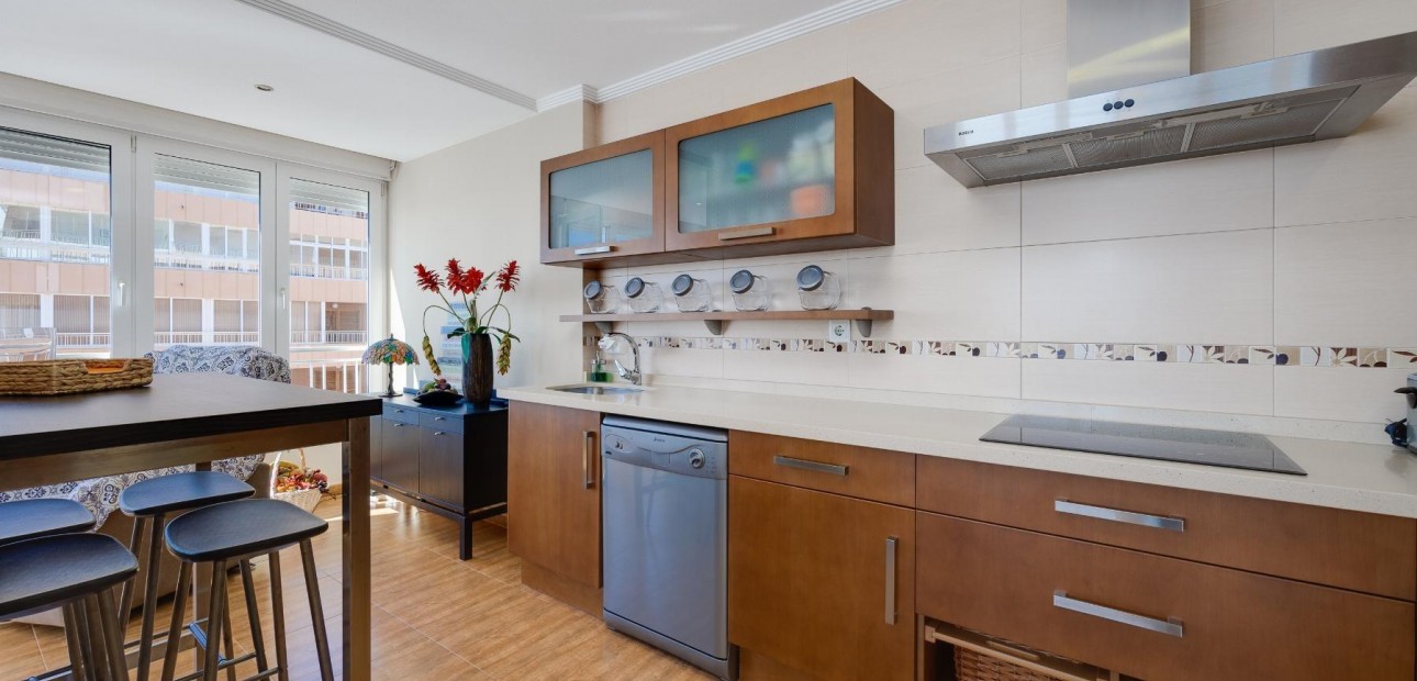 Herverkoop - Appartement / flat -
Torrevieja - torrevieja