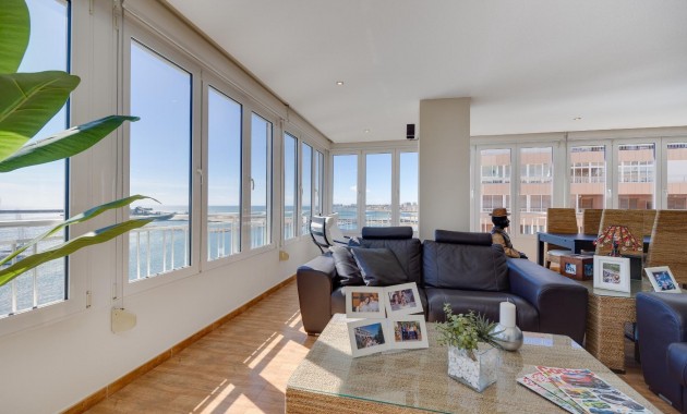 Herverkoop - Appartement / flat -
Torrevieja - torrevieja