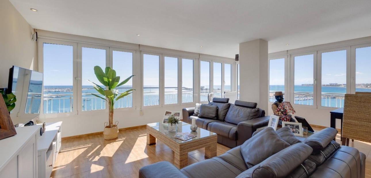 Herverkoop - Appartement / flat -
Torrevieja - torrevieja