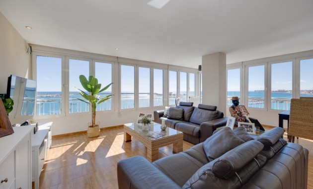 Herverkoop - Appartement / flat -
Torrevieja - torrevieja