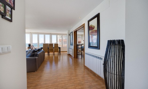 Herverkoop - Appartement / flat -
Torrevieja - torrevieja