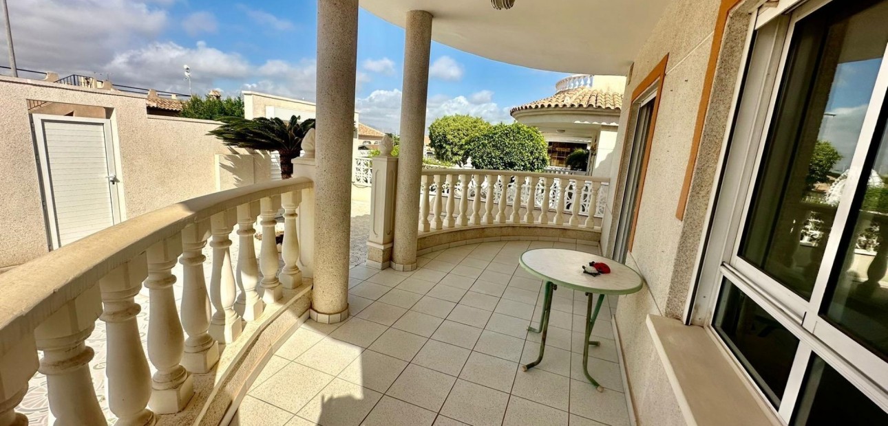 Sale - Terraced house -
Torrevieja - Cabo cervera