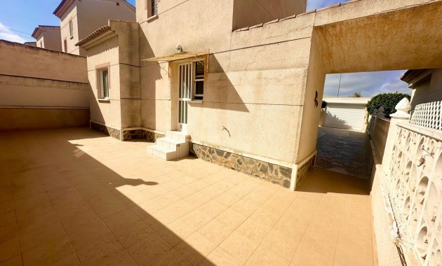 Sale - Terraced house -
Torrevieja - Cabo cervera