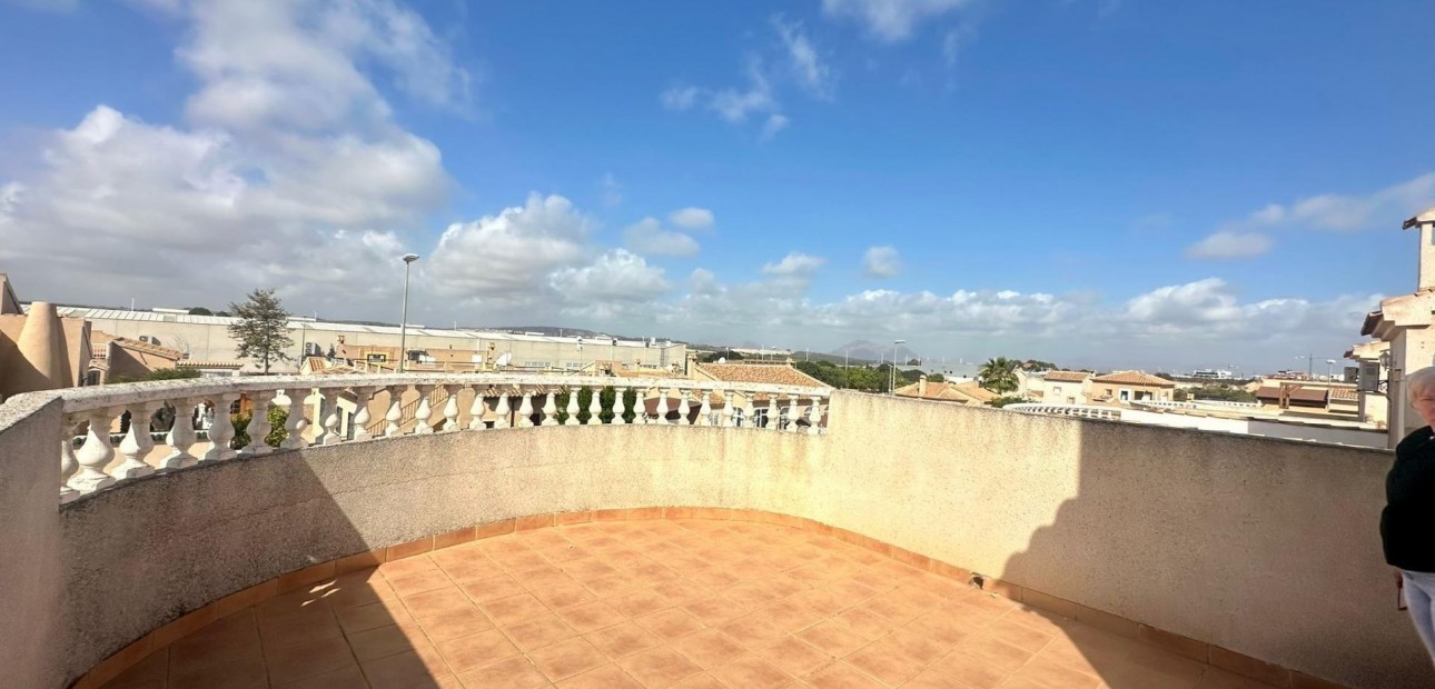 Venta - Terraced house -
Torrevieja - Cabo cervera