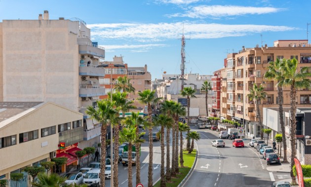 Herverkoop - Appartement / flat -
Torrevieja - Torrevieja - Centre