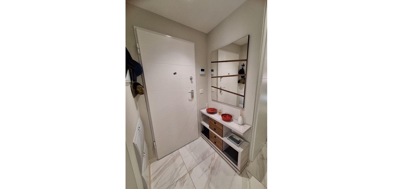 Herverkoop - Appartement / flat -
Torrevieja - torrevieja