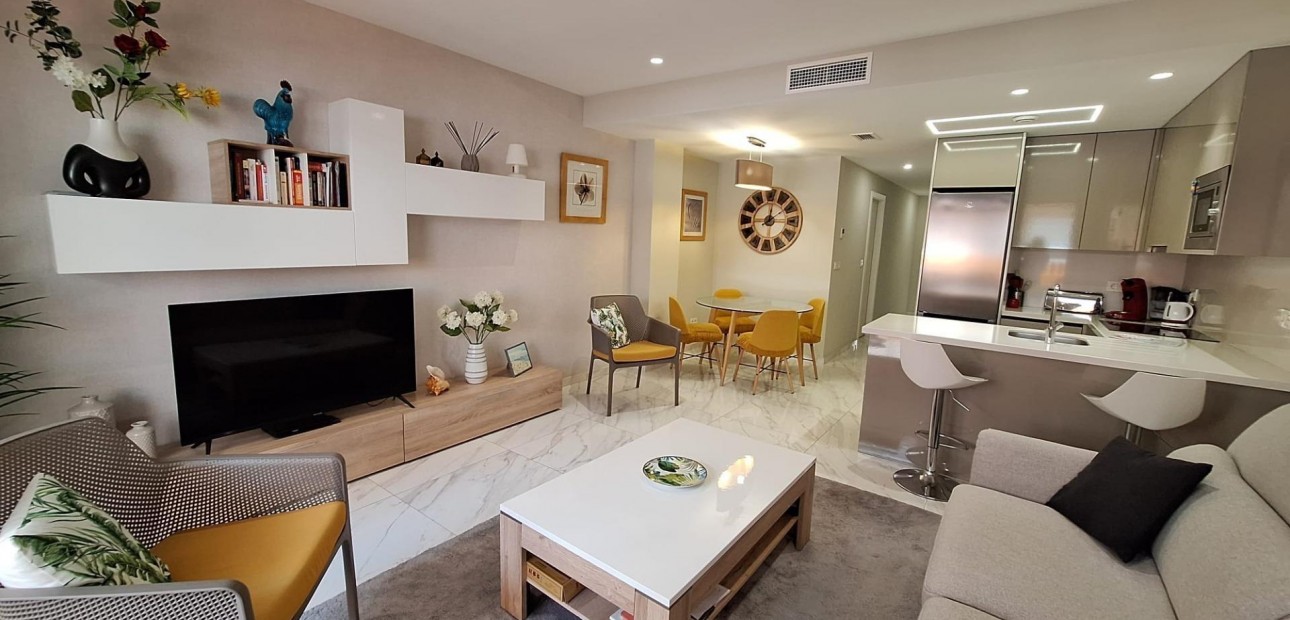 Herverkoop - Appartement / flat -
Torrevieja - torrevieja