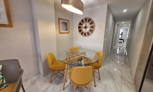 Herverkoop - Appartement / flat -
Torrevieja - torrevieja