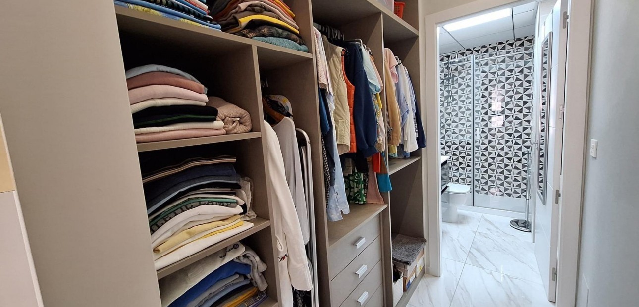 Herverkoop - Appartement / flat -
Torrevieja - torrevieja