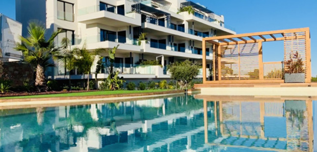 Herverkoop - Appartement / flat -
Las Colinas