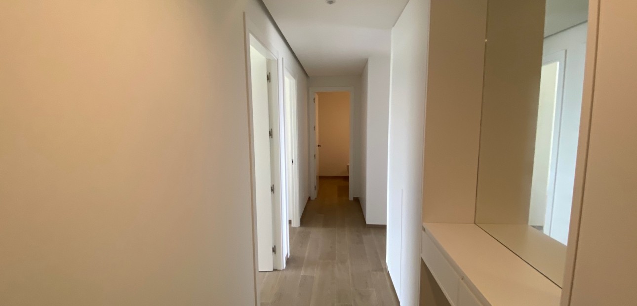 Herverkoop - Appartement / flat -
Las Colinas