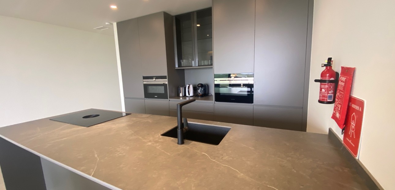 Herverkoop - Appartement / flat -
Las Colinas