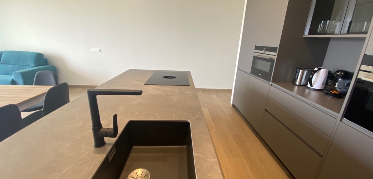 Herverkoop - Appartement / flat -
Las Colinas