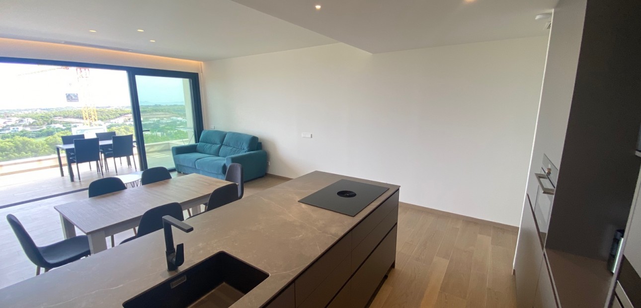 Herverkoop - Appartement / flat -
Las Colinas