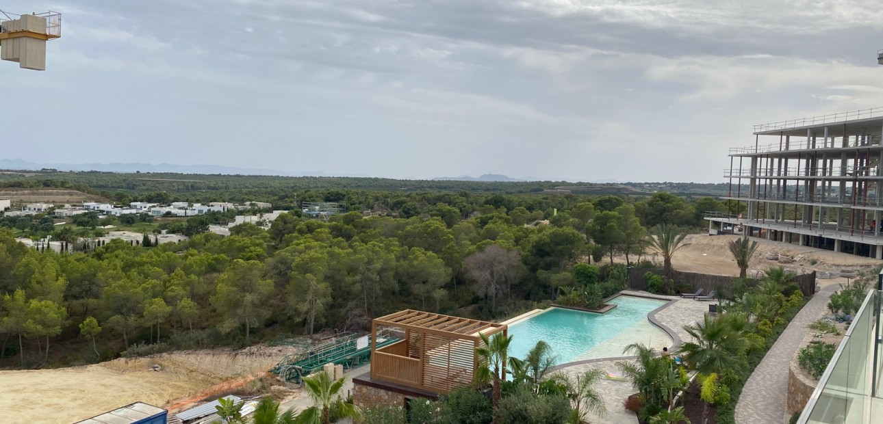 Herverkoop - Appartement / flat -
Las Colinas