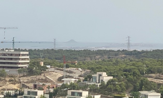 Herverkoop - Appartement / flat -
Las Colinas