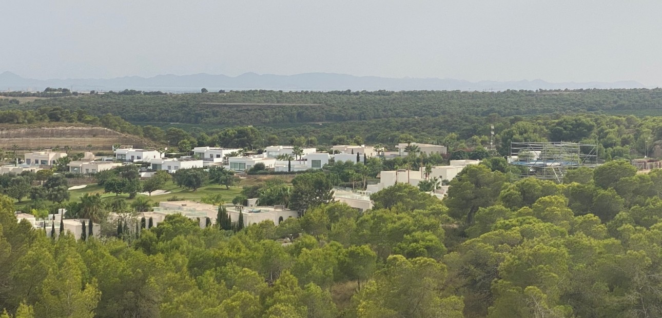 Herverkoop - Appartement / flat -
Las Colinas