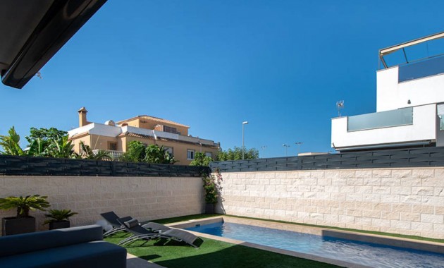 Herverkoop - Villa -
Ciudad Quesada