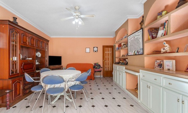 Herverkoop - Appartement / flat -
Torrevieja - torrevieja