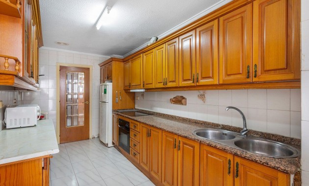 Herverkoop - Appartement / flat -
Torrevieja - torrevieja