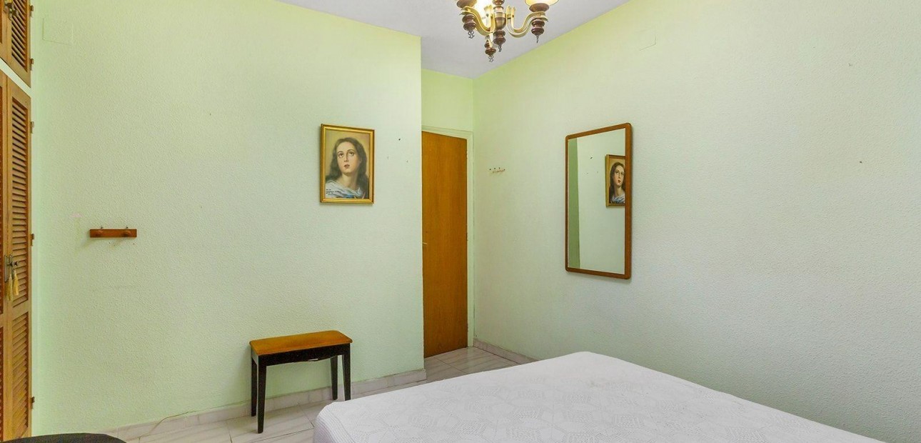 Herverkoop - Appartement / flat -
Torrevieja - torrevieja