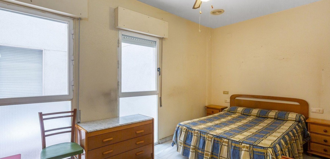 Herverkoop - Appartement / flat -
Torrevieja - torrevieja