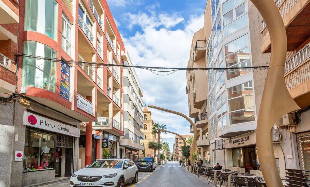 Herverkoop - Appartement / flat -
Torrevieja - torrevieja